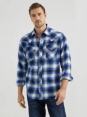 Wrangler Men's Retro Long Sleeve Flannel Western Snap Plaid Shirt