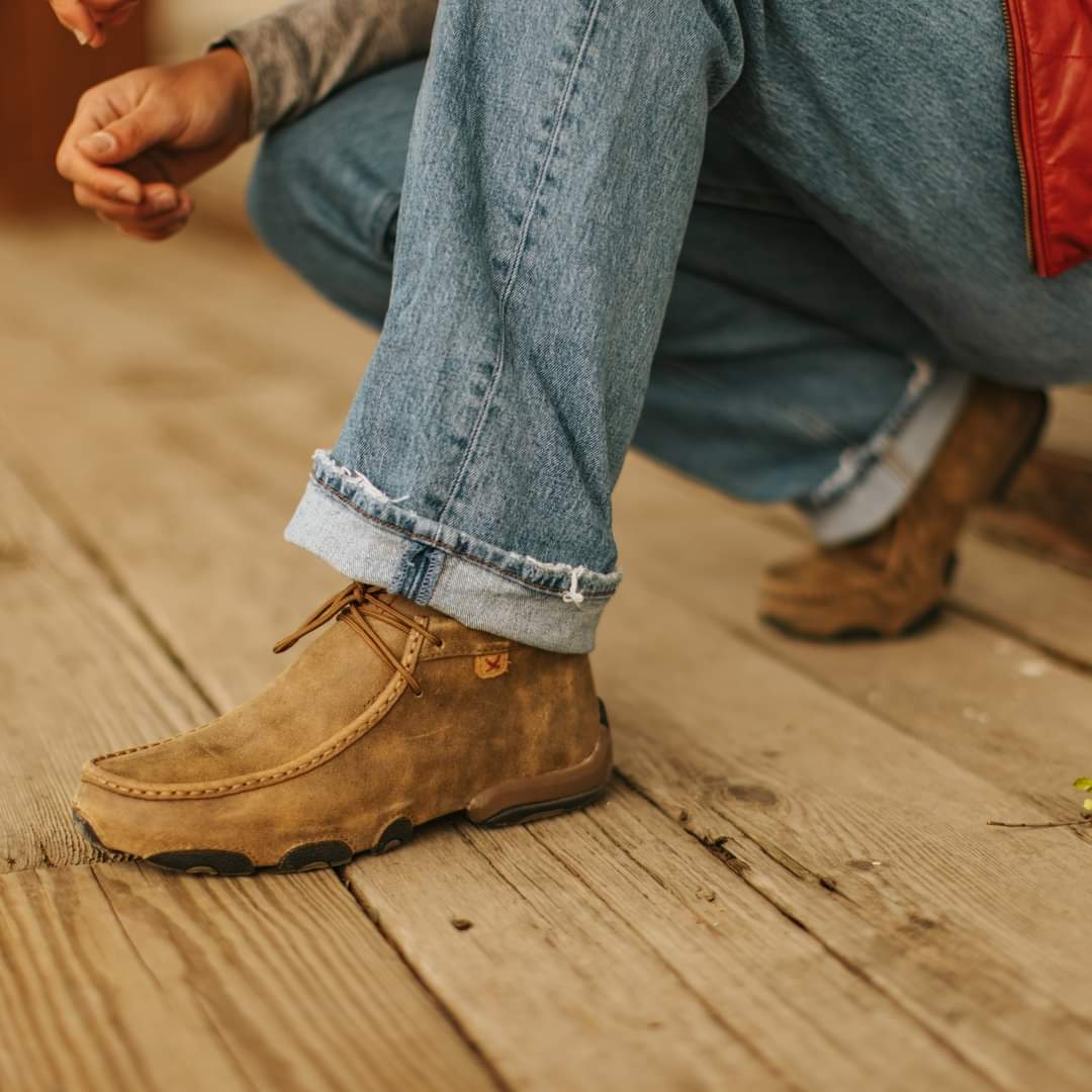 Twisted x clearance women's chukkas